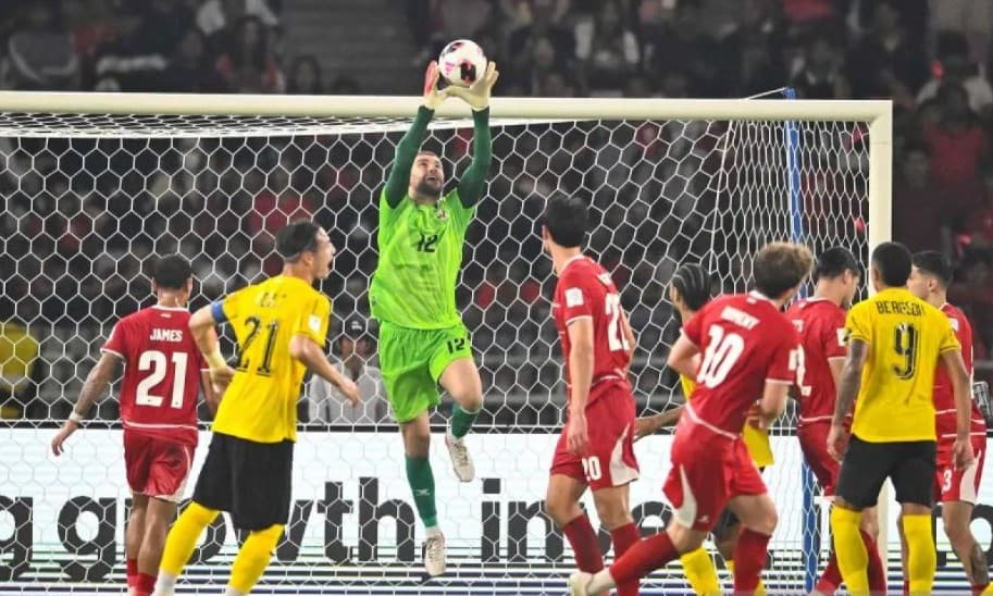 Timnas Indonesia Tahan Malaysia 0-0 meski Bermain dengan 10 Pemain, Maarten Paes Tampil Gemilang