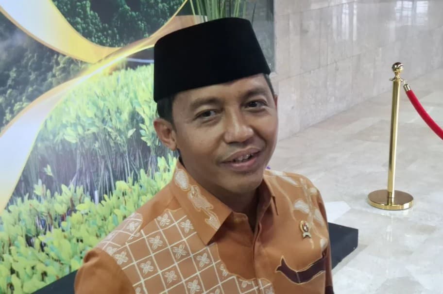Menhut Raja Juli Minta Pengelolaan Konsesi Gambut Dikawal, Tata Air Harus Terintegrasi