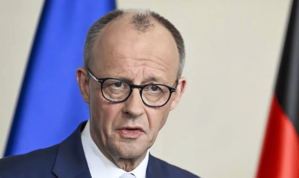 Survei Ungkap Hampir Separuh Warga Jerman Nilai Angela Merkel Lebih Mampu daripada Friedrich Merz