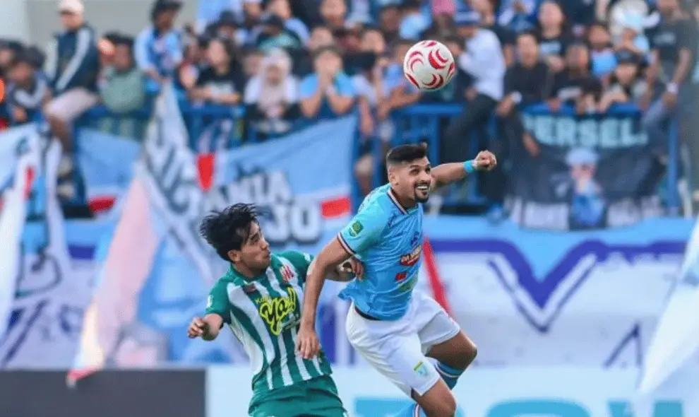 Persela Lamongan Gagal Rebut Puncak Klasemen Setelah Deltras Sidoarjo Samakan Skor 1-1 Meski Bermain dengan 10 Pemain