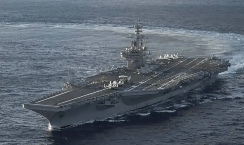 Militer AS Serang Kapal Kargo Panama di Teluk Oman, Sistem Penggerak Lumpuh Setelah Abaikan Peringatan