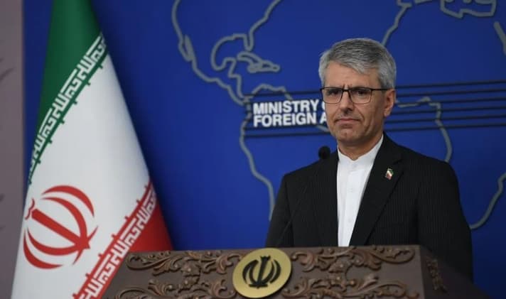 Iran Tinjau Respons Terbaru AS soal Pembukaan Selat Hormuz, Teheran Tegaskan Tak Akan Mengalah atas Tujuh Syarat