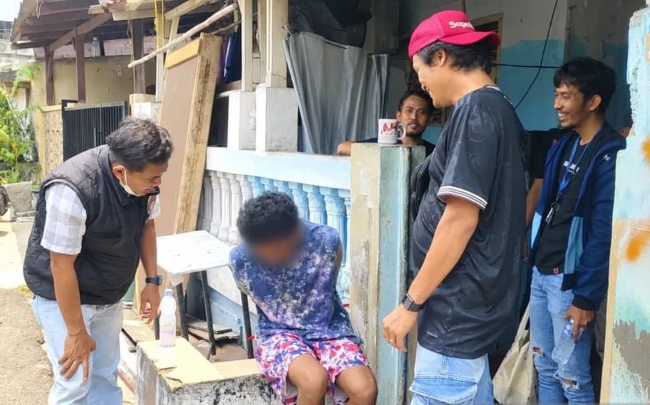 Polisi Gerebek Kampung Ambon, Tujuh Orang Positif Narkoba dan Modus Pengiriman Sabu Lewat Burung Dara Diselidiki