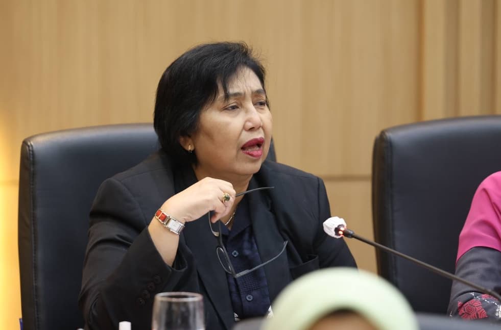 Irma Suryani Desak Pemerintah Tetapkan Status KLB Karhutla di Kalimantan Tengah, Minta Tambahan Tenaga Medis dan Obat-obatan