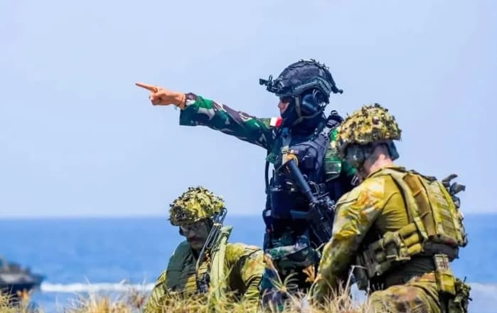 Marinir TNI AL dan Militer Australia Gelar Latihan Keris Woomera 2026, Simulasikan Serangan Amfibi di Situbondo