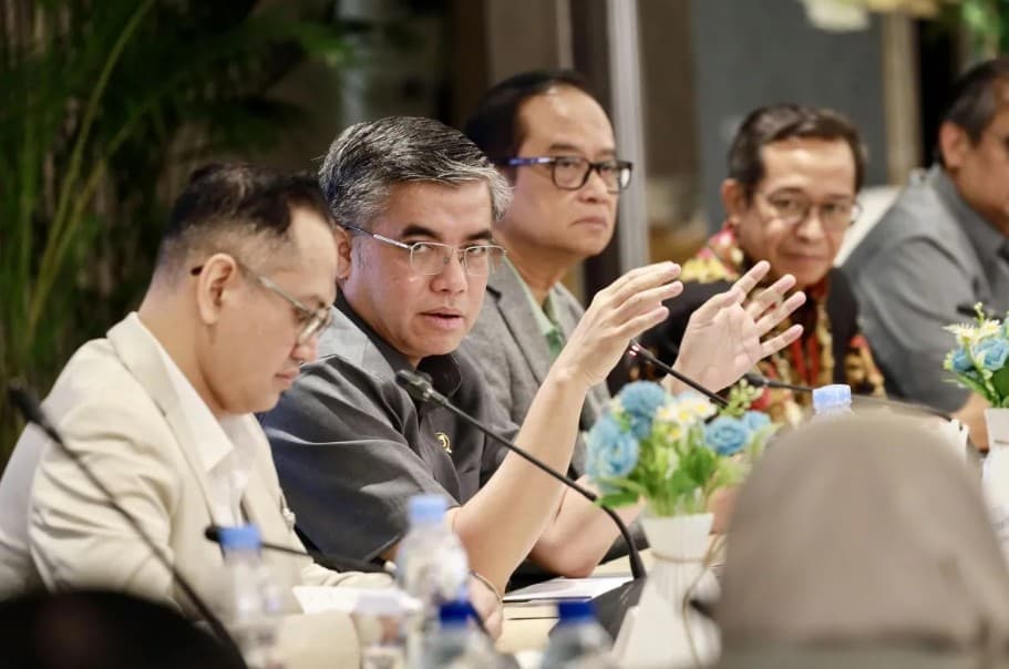 Menaker Yassierli Dorong Produktivitas Tenaga Kerja, Siapkan Sistem Informasi Pasar Kerja Terpadu