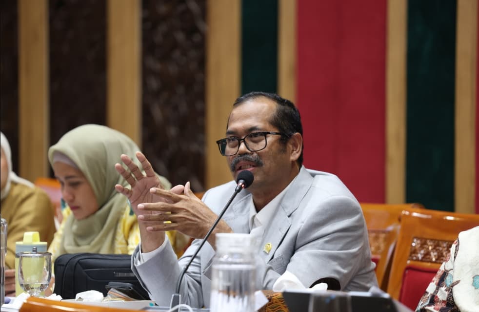 Furtasan Ali Yusuf Minta Kebijakan Tidak Naik Kelas Dikaji Ulang, Ingatkan Ketimpangan Pendidikan di Daerah