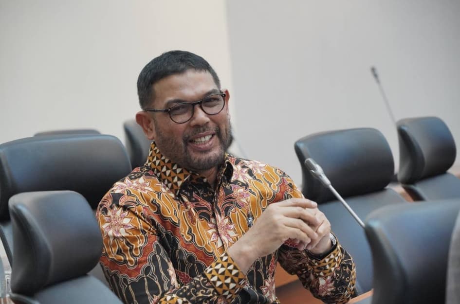 Nasir Djamil Tolak Usulan Luhut Redefinisi Korupsi, Khawatir Penindakan Melemah dan Uang Negara Dibawa Kabur