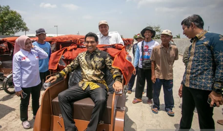 Bupati Lucky Hakim Pastikan 320 Becak Listrik Bantuan Prabowo Tepat Sasaran, Penerima Dilarang Menjual
