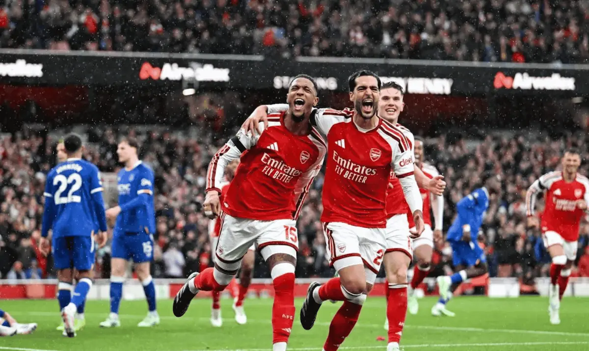 Arsenal Bungkam Everton 2-0 di Emirates, Ezri Konsa dan Gabriel Bawa The Gunners Samai Poin Manchester City
