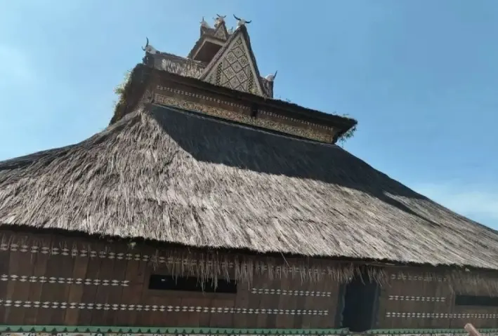 Rumah Adat Siwaluh Jabu di Tanah Karo Menyimpan Simbol Matematika dan Filosofi Kehidupan Delapan Keluarga