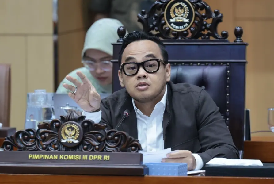 Polri Tetapkan 20 Korporasi Tersangka Karhutla, Rano Alfath Desak Pengusutan hingga Pengurus Perusahaan