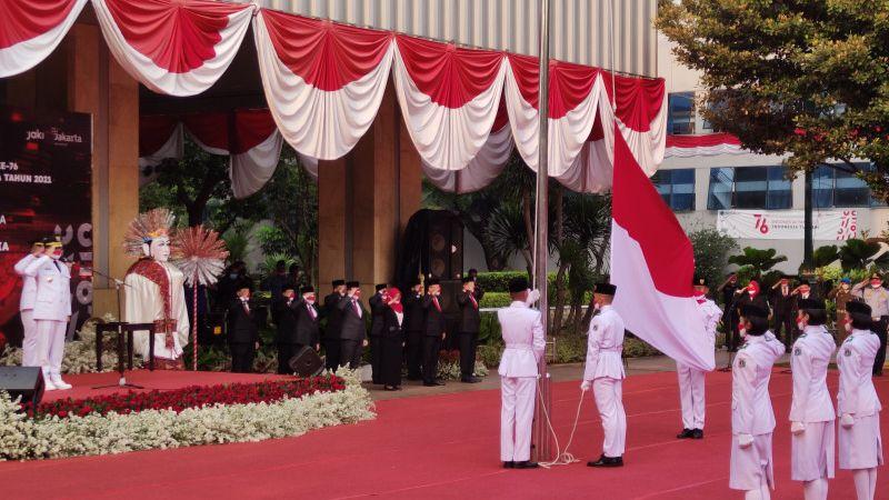 Anies Baswedan Ajak Maknai Kemerdekaan dengan Bersatu Hadapi COVID-19