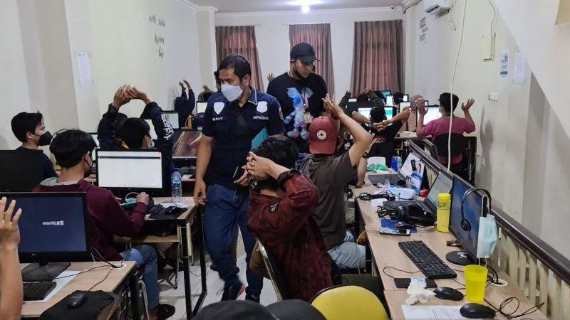 Kapok Gak? Direktur dan 2 Penagih Utang Pinjol Ilegal Jadi Tersangka, 29 Karyawan Kena Wajib Lapor