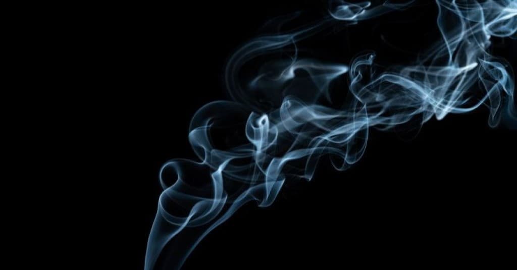 Turunkan Angka Perokok, Inggris Minta Warganya Beralih ke Rokok Elektrik atau Tembakau yang Dipanaskan