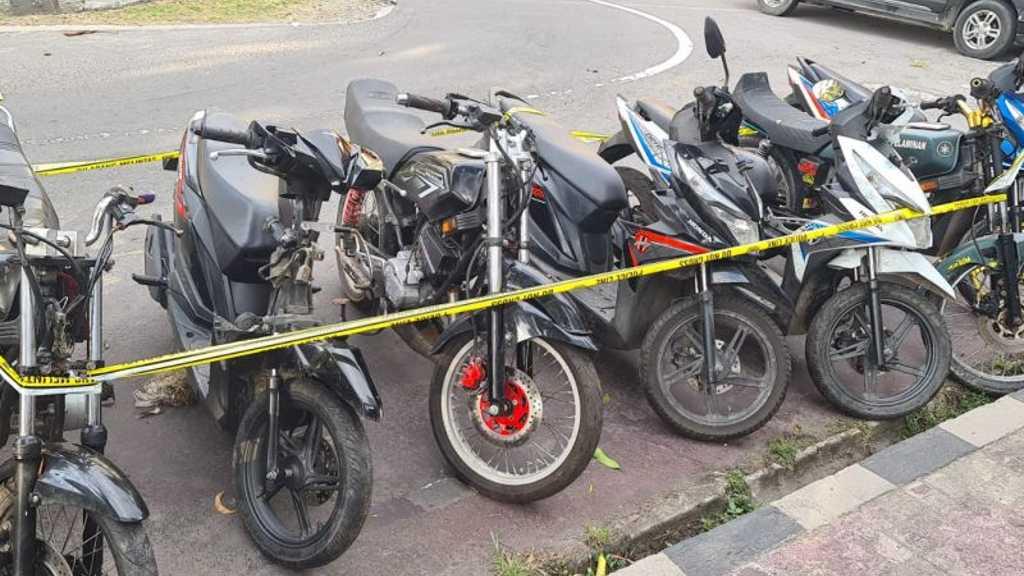 Lokasi Timbunan Kendaraan Curian Ditemukan di Dekat Tambak Udang, Pelaku Melarikan Diri