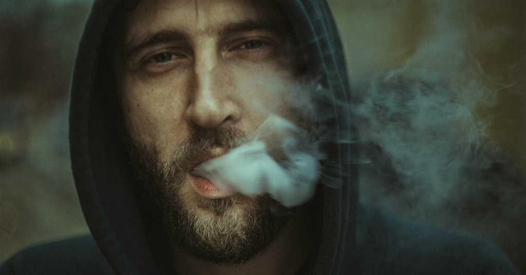 Tips Menghilangkan Bau Rokok yang Membandel