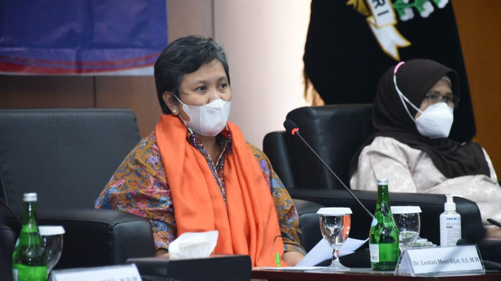 FGD Bahas RUU Dikdok, Lestari Moerdijat: Negara Harus Meningkatkan Pelayanan Kesehatan Masyarakat