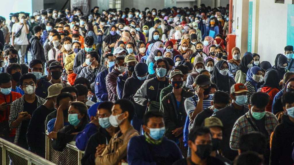 Warga Penerima Vaksin COVID-19 Dosis Lengkap Sudah Capai 94,3 Juta
