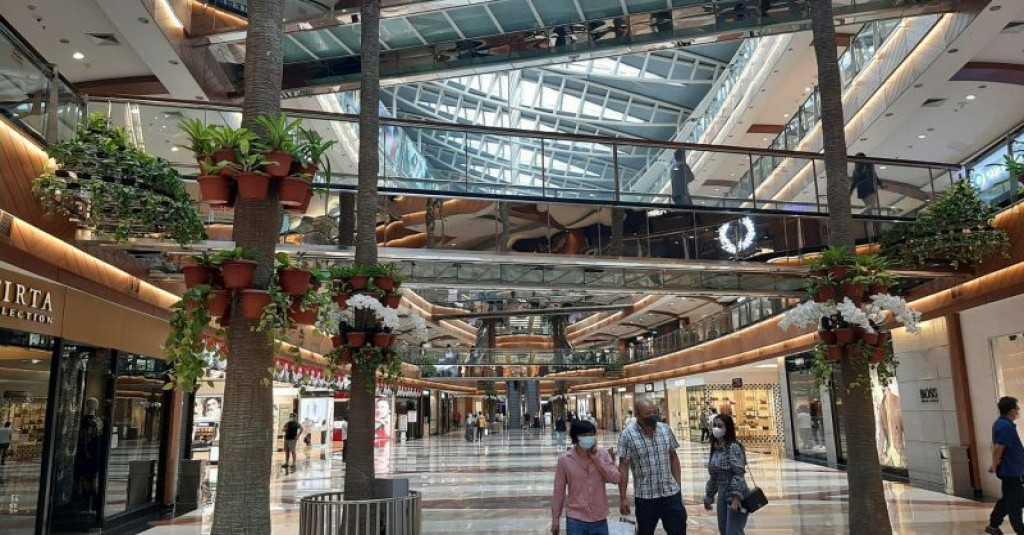 Mulai Hari Ini Hingga 13 Desember Mendatang, Kapasitas Pengunjung Mall Kembali Dibatasi 50 Persen