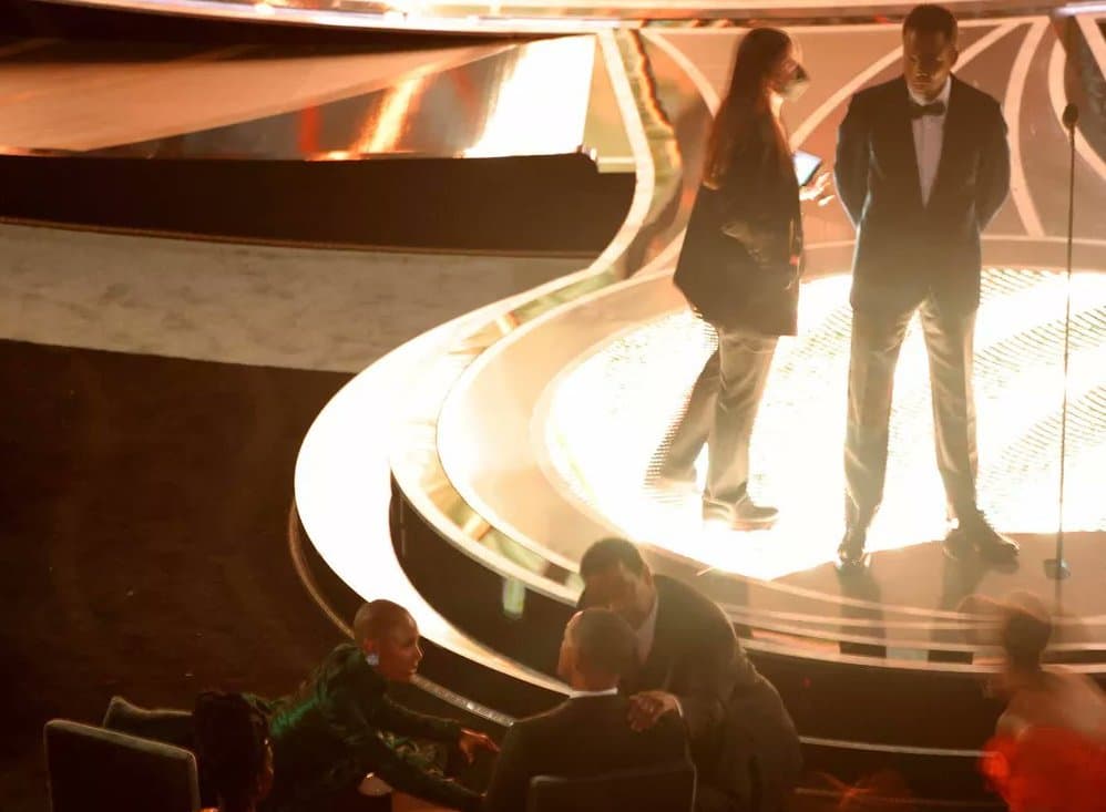 Momen Denzel Washington dan Bradley Cooper Redam Amarah Will Smith Usai Tampar Chris Rock