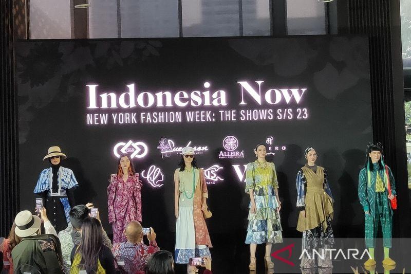 New York Fashion Week (NYFW) Spring/Summer 2023 Bakal Diisi 6 Desainer Indonesia
