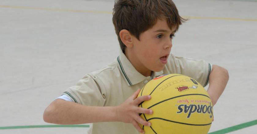 Khawatir dengan Tinggi Badan Anak? Coba Terapkan 5 Olahraga Ini Bun!