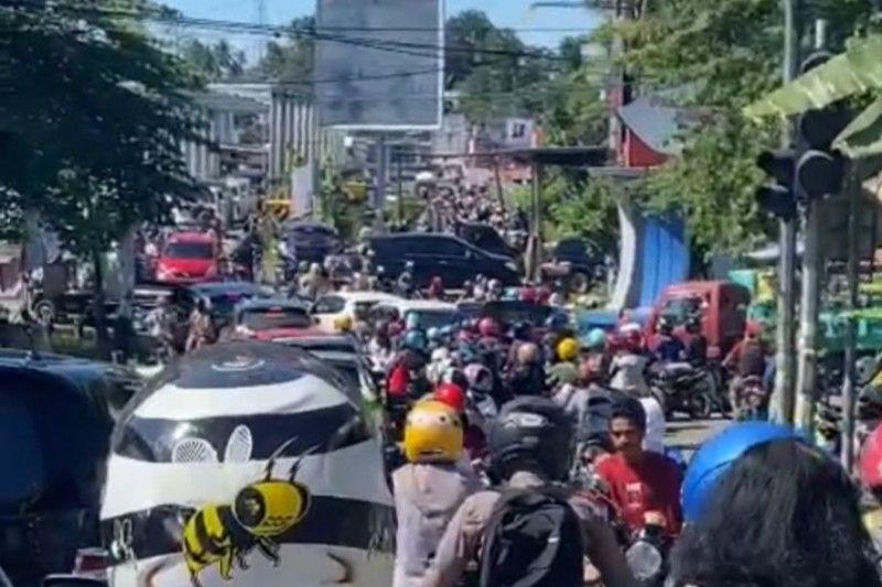 Ribuan Warga Tinggalkan Mamuju Imbas Gempa, Bupati Imbau Tetap Tenang