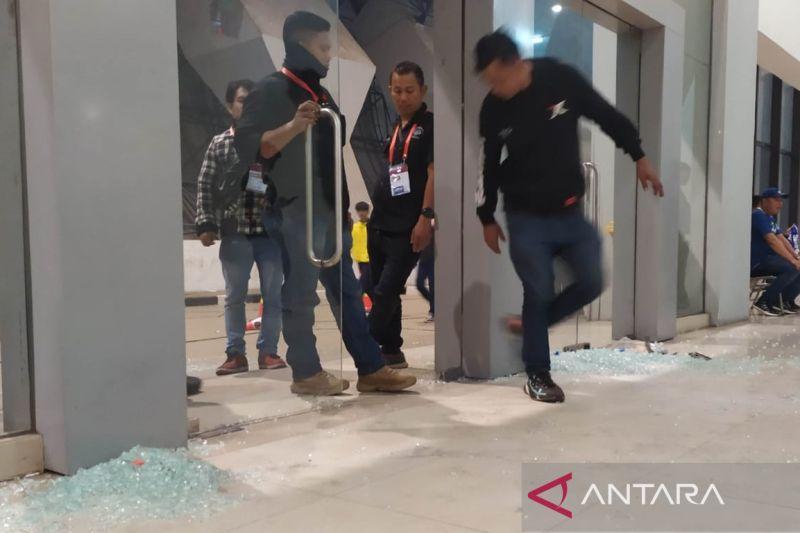 Dua Bobotoh Tewas, Polisi Periksa Petugas Stadion GBLA